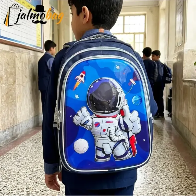 کوله پشتی مدرسه پسرانه مقطع ابتدایی سه خانه ضدتعریق طرح عکسدار - تصویر 13